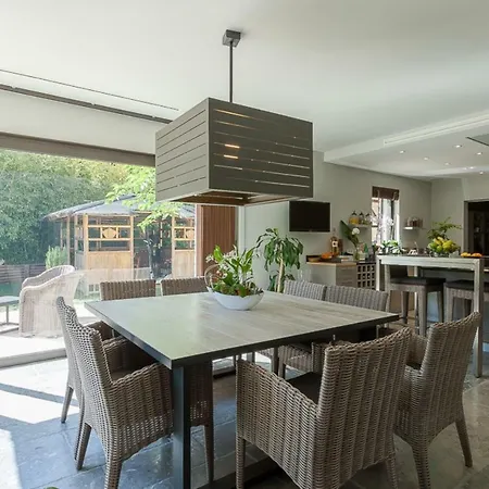 Magnificent Modern With Pool, Close To The Sea Villa *